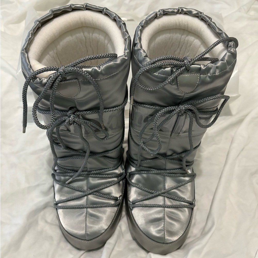 Moon Boot